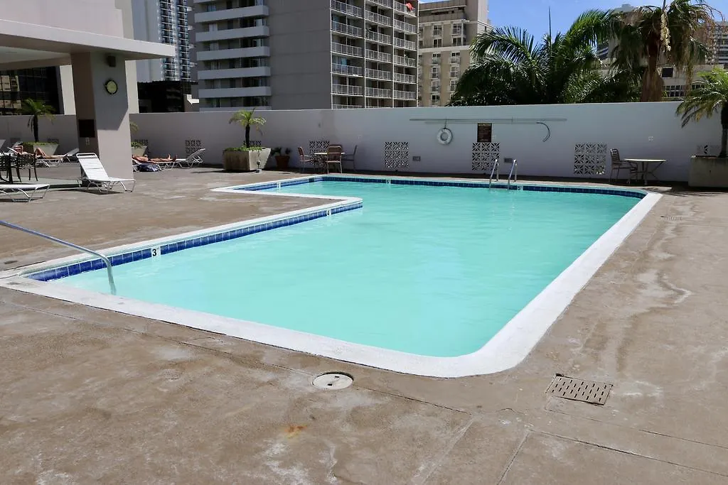 Royal Kuhio - Large 1 Bedroom Apartment
